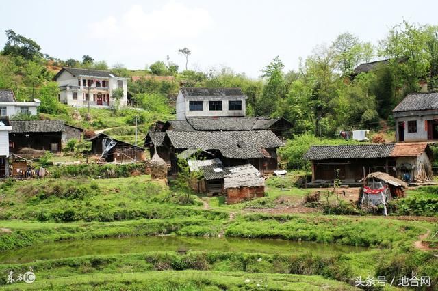 农民进城落户,不符合这些条件,农村的土地和房