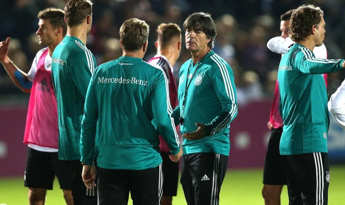 德国队备战对荷兰队欧洲国家联赛,勒夫训练严