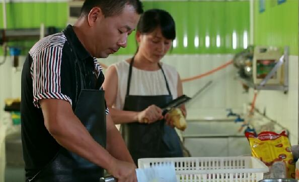 “共筑中国梦”作品展播《英雄王锋》 “共筑中国梦”作品展播《英雄王锋》