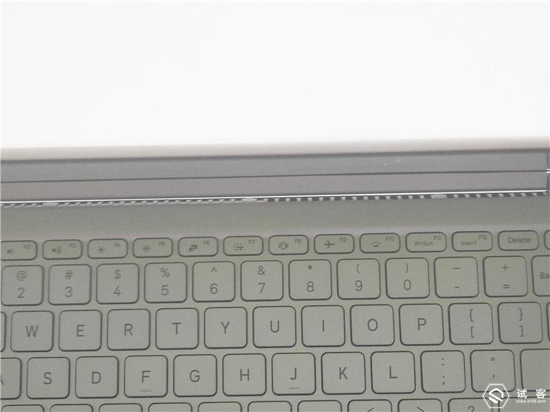 小米笔记本air集显版VS华为matebook X对比体