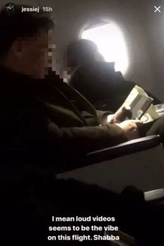 飞机上能玩手机了，又是一面“国民素质照妖镜”？