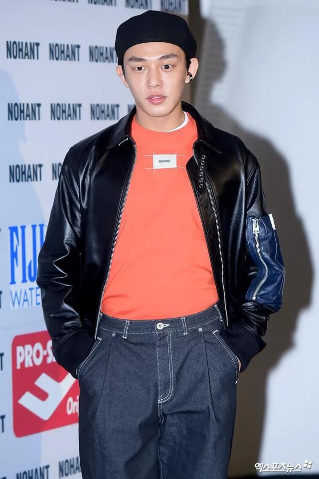 爱豆穿衣榜 | 机场秀场衣品大测试 小哥哥&小姐