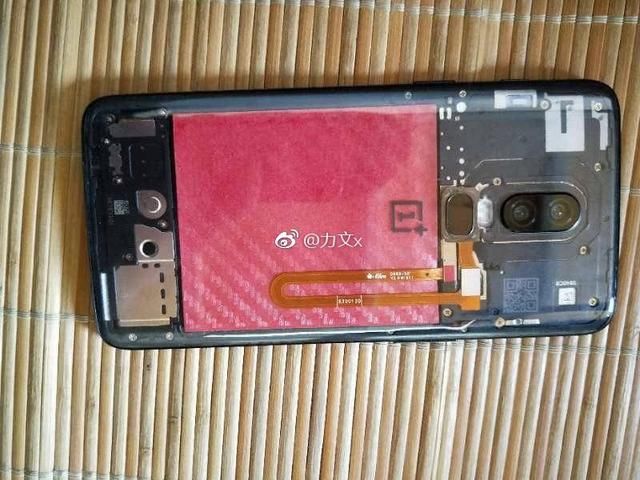 小米8探索版迟迟不上市,网友亲自打磨探索版一