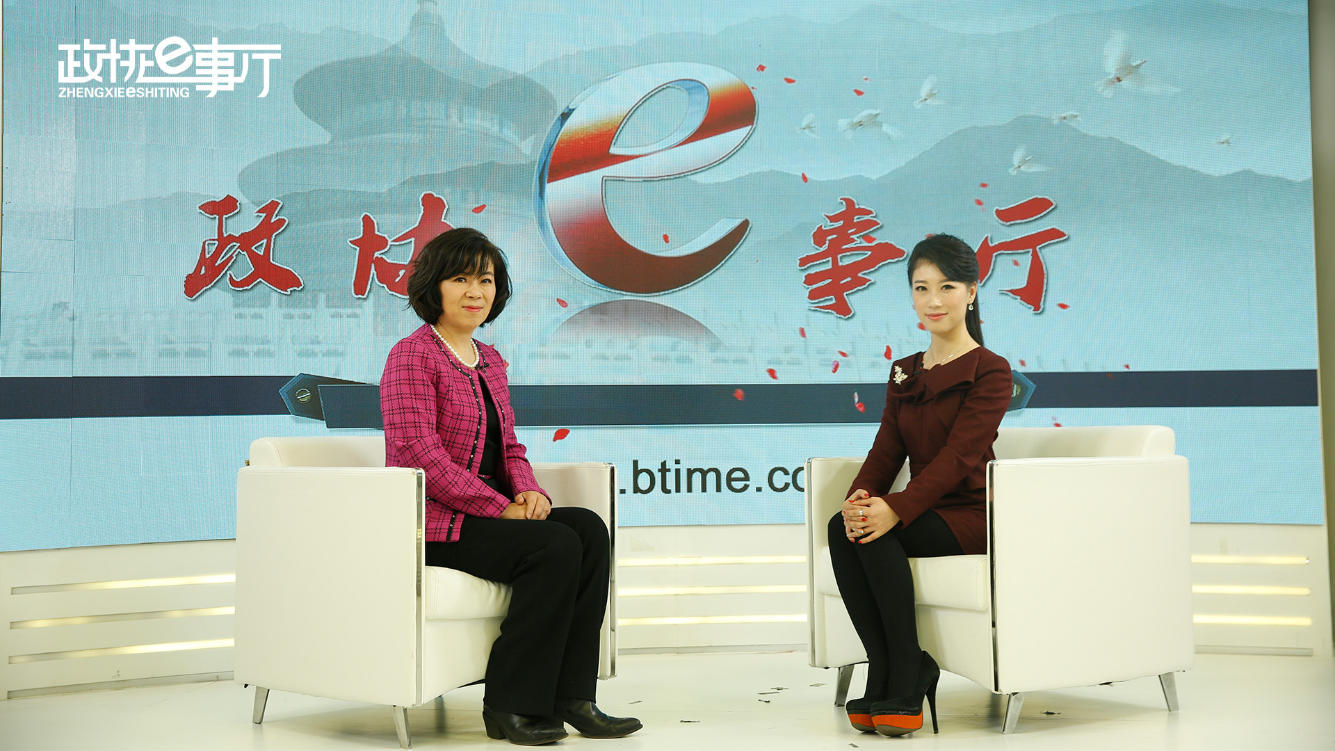 走出课堂跟着科学家学者一起成长 走出课堂跟着科学家学者一起成长