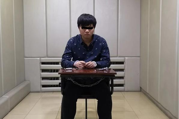 吉林辽源一男子发表侮辱国旗言论被抓(图1) 吉林辽源一男子发表侮辱国旗言论被抓(图1)