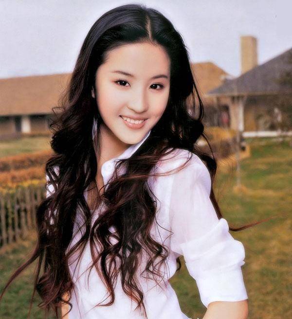 仙气扩散!神仙姐姐刘亦菲的私人瘦身健美秘籍