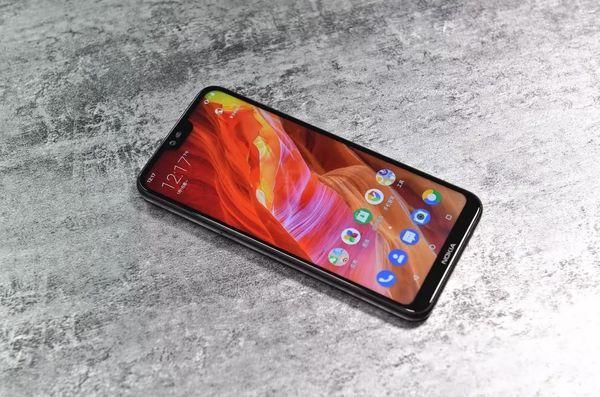 诺基亚X6耳机孔的正确用法,一个配件秒变大哥