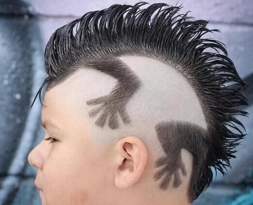 大哥,就凭你这霸气外露的婚车,这媳妇肯定是会过日子的