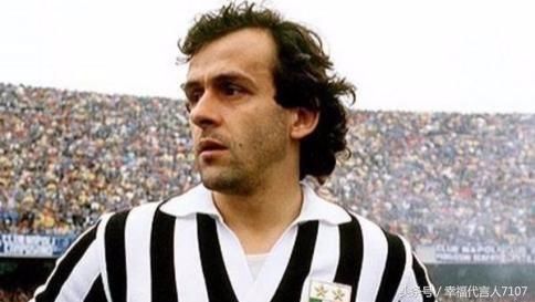 足球史上排名前十的超级巨星都有哪些?