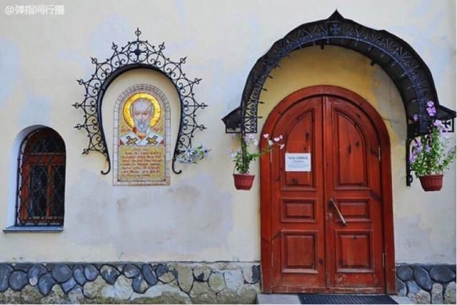 世界杯过去一半了,人们记住的只有冰岛