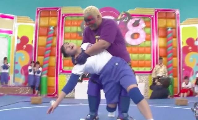 毫无节操的日本综艺,惩罚方式也这么拼!真的是