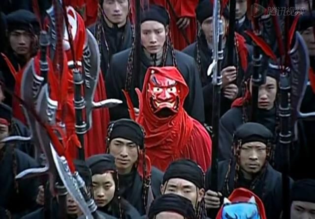 聂风、步惊云PK雄霸的时候,为什么帝释天躲在