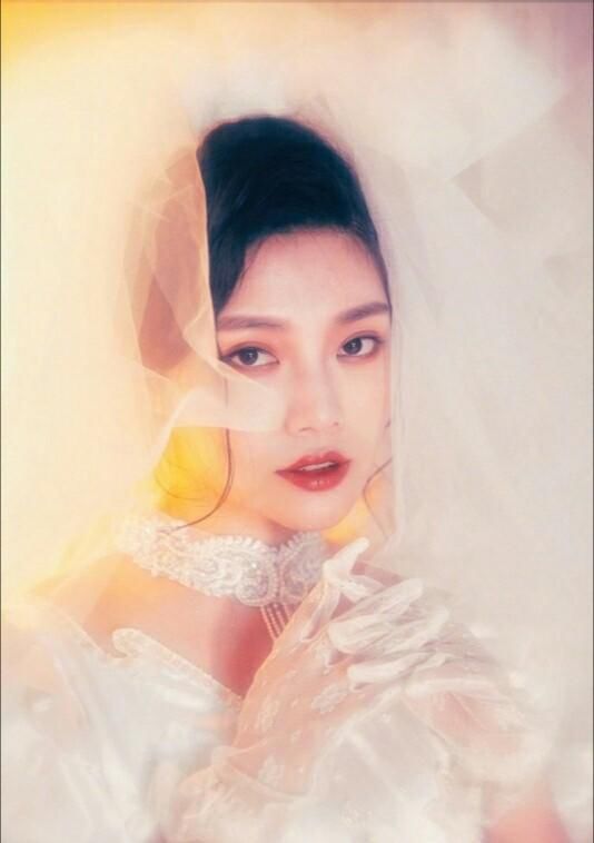 失恋后,我们总爱问,忘记一个爱过的人,要多久?