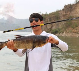 今年福建人聪明了,出门钓鱼都用这种设备,不贵