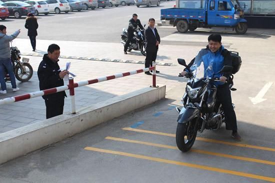 新规提醒:2018交规新增规定,违反这几条直接吊