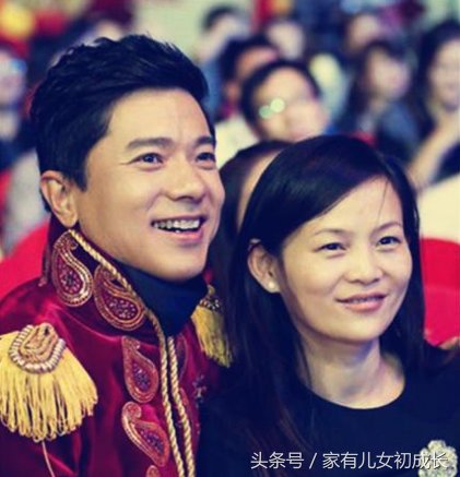 最有钱权的江西人,身家达到1250亿,长得帅老婆