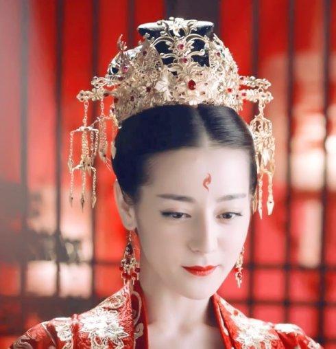 关晓彤等十大90后小花2017影视作品PK,谁是大