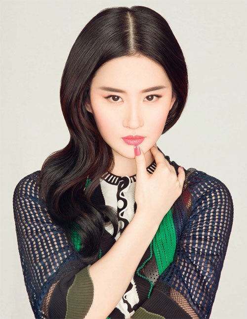 林允自曝又复胖4斤 范冰冰倪妮angelababy 揭