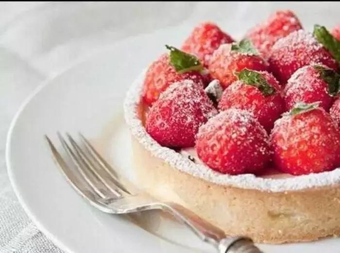 睡前肚子饿,到底该不该吃东西?终极答案来了!