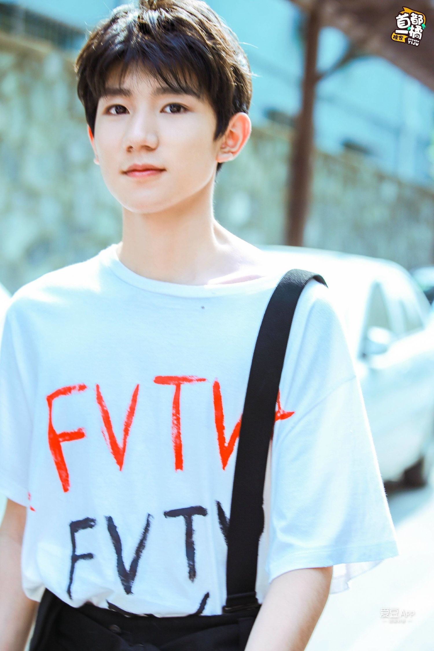 [tfboys][新聞]170625 首都一橘放大招分享仙子源 所謂驚心動魄的美貌