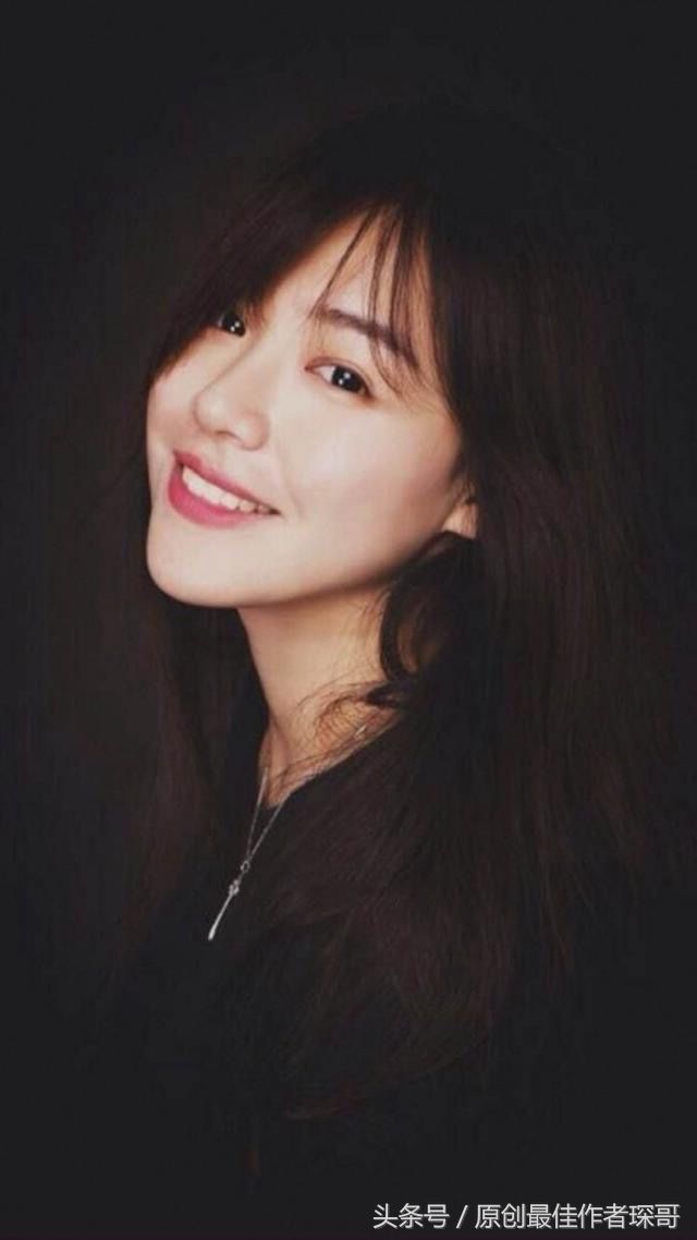 手机壁纸。全黑色。30张。不收藏会后悔。