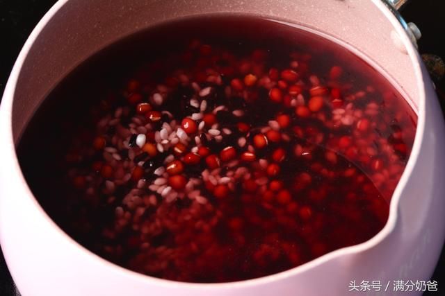 宝宝最爱的营养早餐粥,隔三差五吃一次,益气