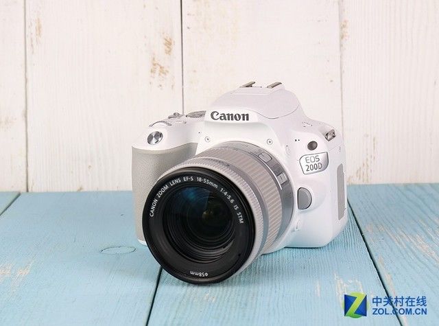 夏天来了 女生适合用什么样的相机拍照