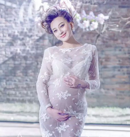 马琳的妻子:张雅晴