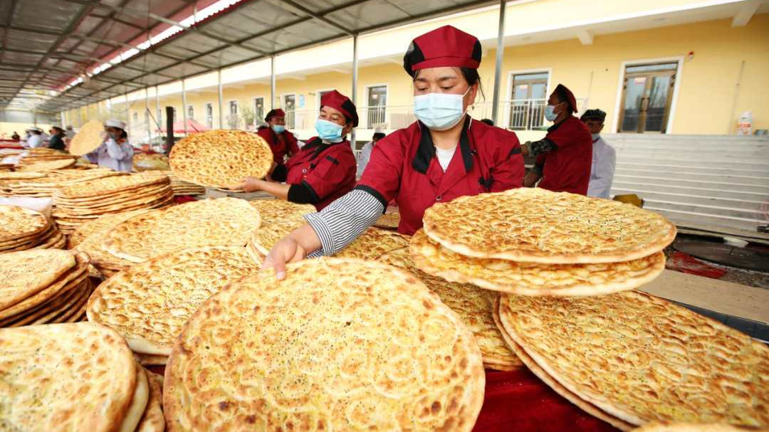 新疆库车市：发展馕产业拓宽致富路