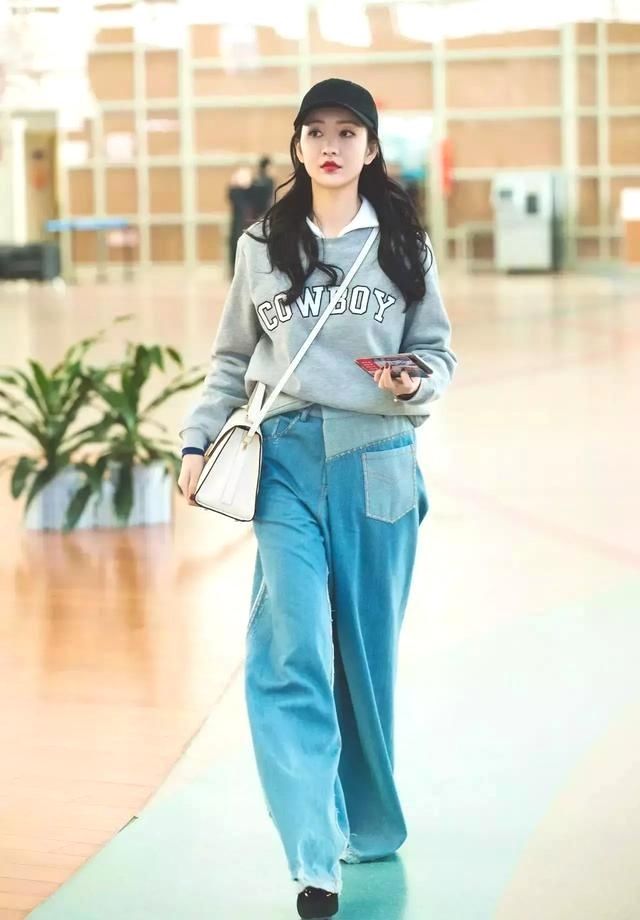 卫衣+阔腿裤=冬天最简单又时髦的保暖搭配!