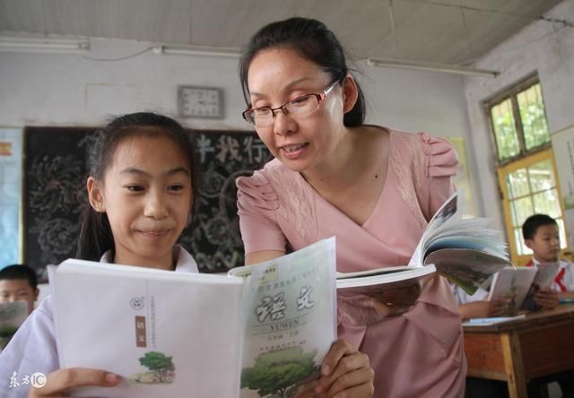 一个教师编制值二十万?编内和编外差距是多少