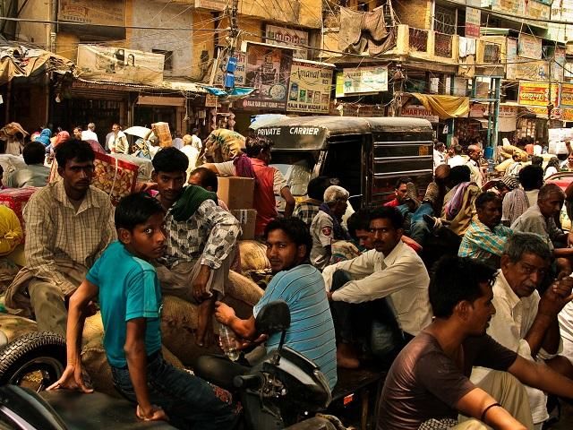 印度人问:为什么印度人总是很自信,而中国人却