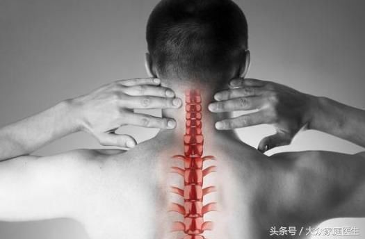 颈椎病引起头晕恶心、手麻?最简单有效的治疗