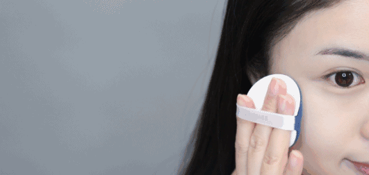 关于补妆,粉饼和气垫哪个效果更好?