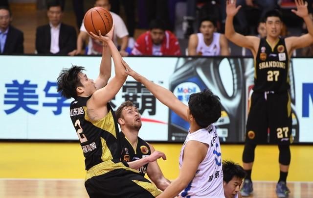 CBA季后赛1\/4决赛今晚上演第2场较量,央视体