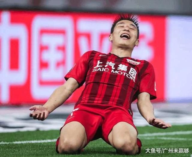 甩恒大五分!上港6战全胜傲视中超,轰21球不算