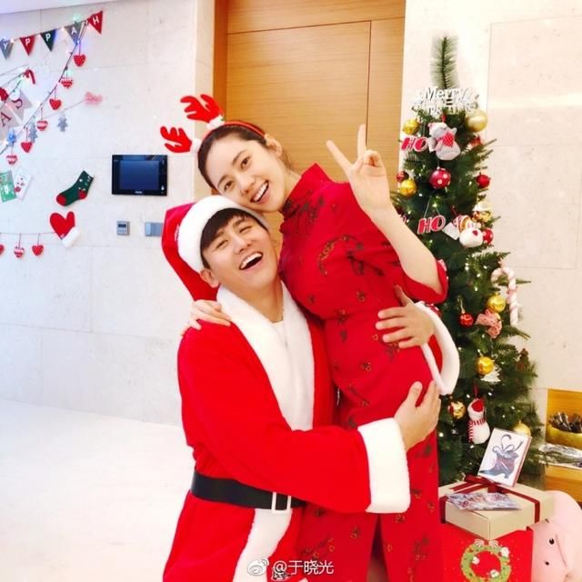 鹿晗关晓彤、井柏然倪妮都穿情侣装跨年!杨幂