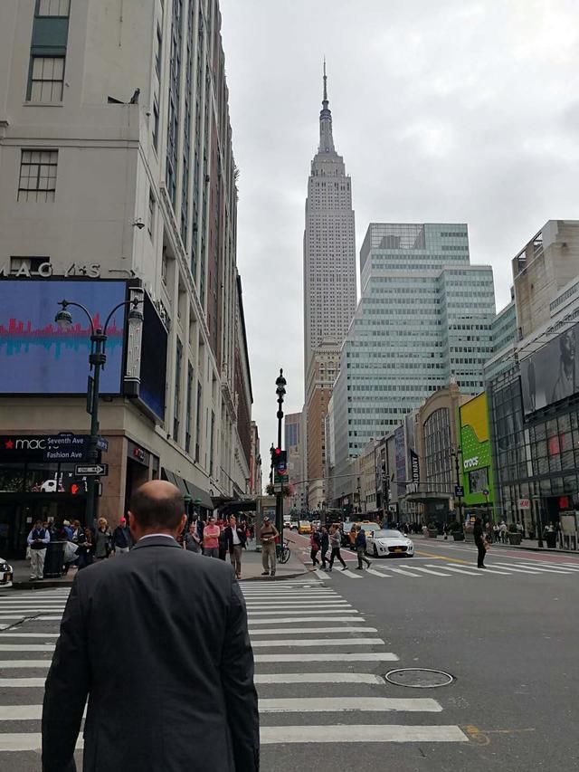 纽约必去景点,帝国大厦世界七大工程奇迹之一