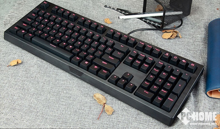 答应我不在深夜里砸键盘 这外设全套你都拿去