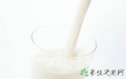 女生喝纯奶的好处