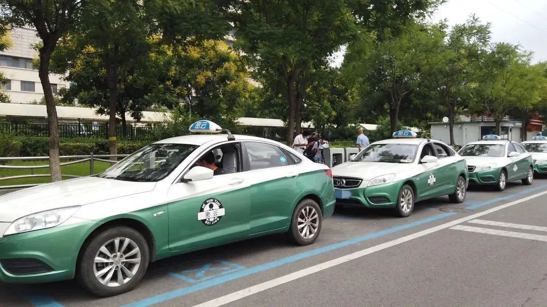 密云加强出租车行业疫情防控 保障交通运营安全