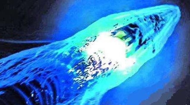 水下飞行!中国鱼雷打出导弹速度,杀手锏武器颠