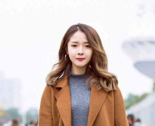 自己用烫发棒和理发店的烫发工具比, 谁更伤头