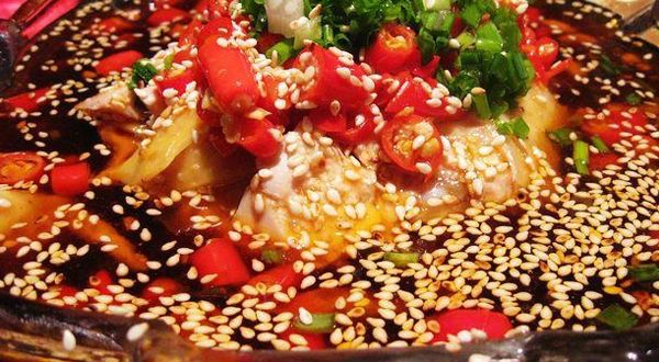 冬天没带口罩竟导致慢性咽炎发作,咽炎靠食疗