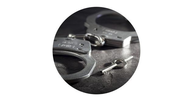 保安见义勇为怒揍猥琐色狼,被刑事拘留后检察