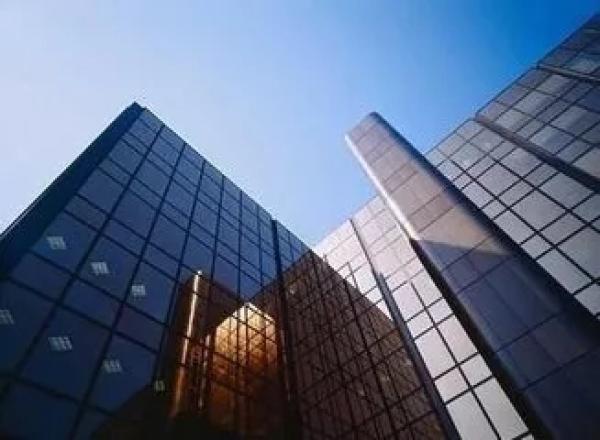 2018年房企频现股权转让 腾挪资金谋变