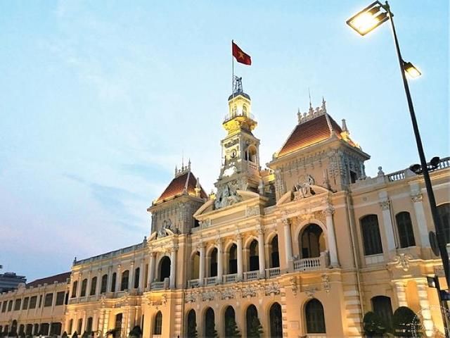 世界遗产感受中越人文风情,南越市区观光和水