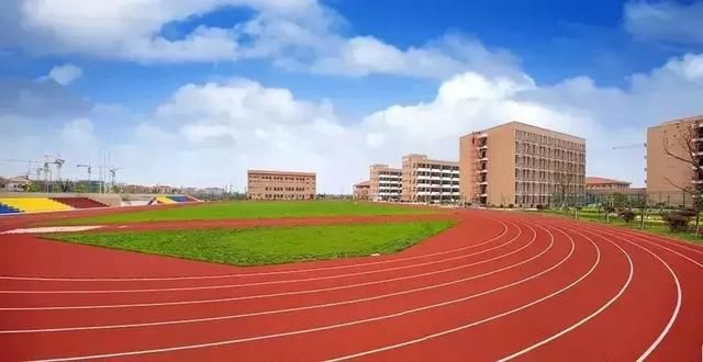 踏浪高歌的 宁波科学中学