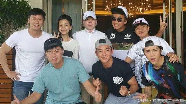 盘点女星素颜照 网友惊呼:热巴最美 angelabab