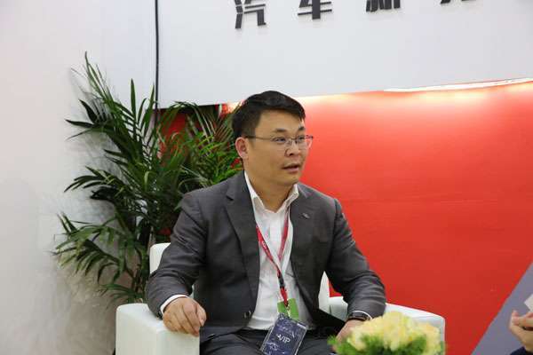 王玮:各位网友们,大家下午好.